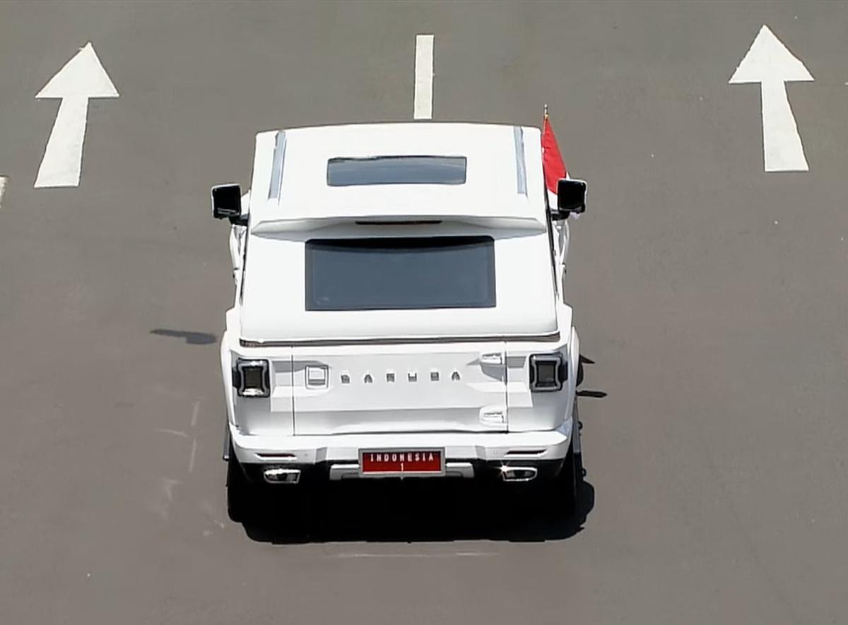 Mobil Maung Garuda yang dinaiki Prabowo Subianto