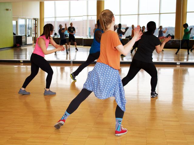 Manfaat Zumba Untuk Kesehatan Tubuh Dari Luar Dan Dalam