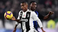 MU Minta Douglas Costa dalam Kesepakatan Penjualan Pogba