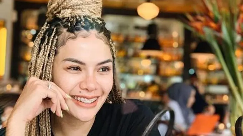 4 Fakta Nikita Mirzani Sumbang Rp 100 Juta Untuk Lawan Corona, Jadi Artis Indonesia Pertama