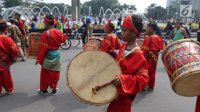 Seniman Cilik Pamerkan Aksi Bermain Tambur di CFD