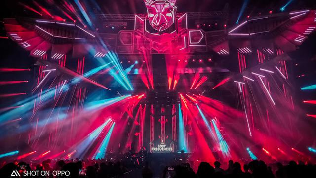 Hasil jepretan OPPO R17 Pro.