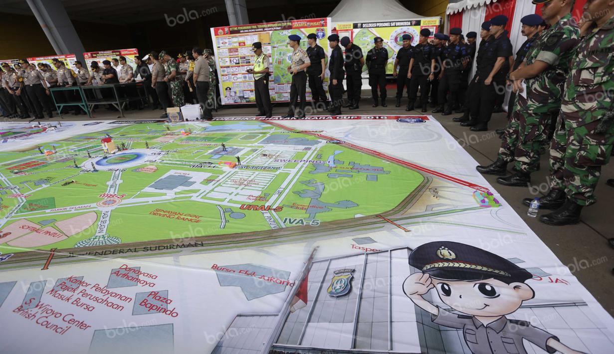 Denah pengamanan TNI-Polri saat gladi bersih persiapan final Torabika Bhayangkara Cup 2016 di Stadion Utama Gelora Bung Karno, Senayan, Jakarta, Sabtu (2/4/2016). (Bola.com/Nicklas Hanoatubun)