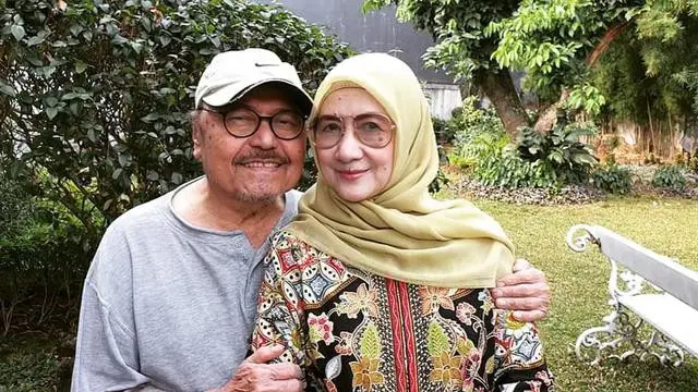 Titiek Sandhora dan Muchsin Alatas