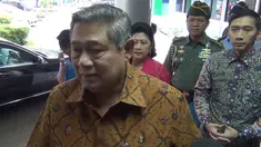 Dirawatnya Ketua Dpr Marzuki Alie di RSPAD Gatot Subroto menarik perhatian Presiden Susilo Bambang Yudhoyono dan Wakil Presiden Boediono