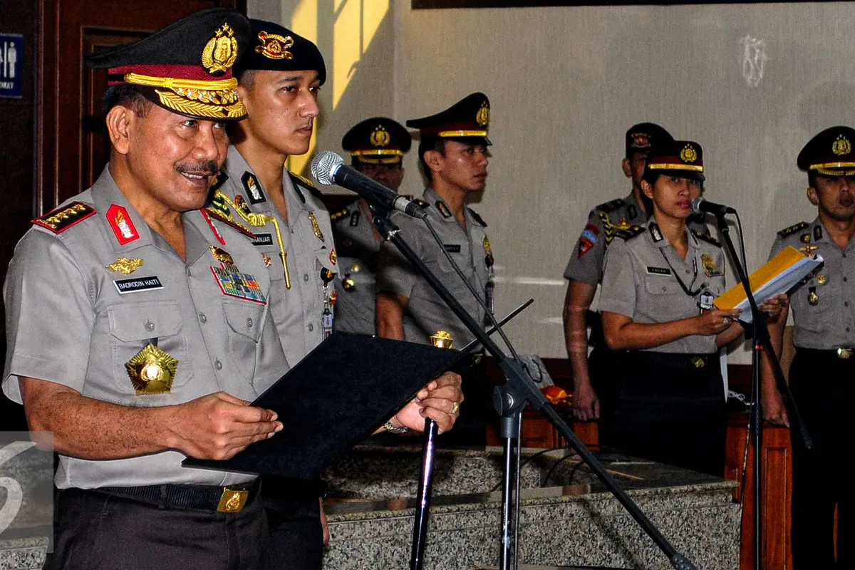 20150731-Sertijab-Jakarta-Paulus-Waterpaw-Badrodin-Haiti