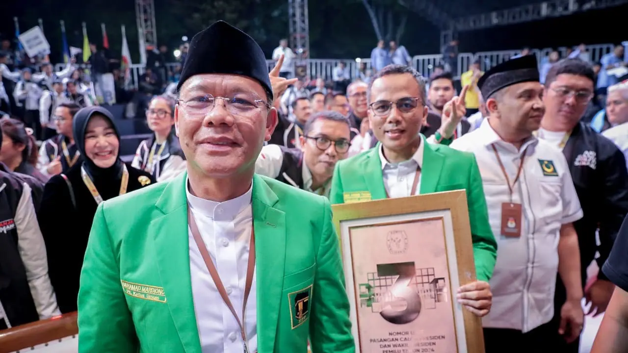 Plt Ketua Umum PPP Muhamad Mardiono optimistis, pasangan Ganjar-Mahfud dapat memenangkan Pilpres 2024 lewat nomor urut tiga.