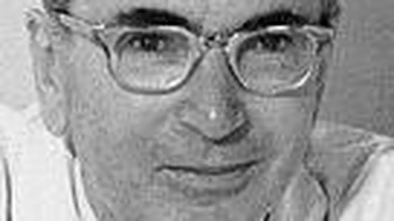35 Viktor Frankl Quotes about Life, Sufferings, and Resilience
