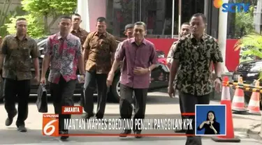 Mantan Wakil Presiden Boediono mendatangi gedung KPK. Kehadiran Mantan Gubernur Bank Indonesia itu diduga terkait dengan kasus Bank Century.