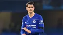 Bukti dua gelar juara Serie A diraih Morata secara berturut turut. Kini Morata membela panji panji Chelsea dan sudah mengemas 16 gol sejak kedatangannya. (AFP/Glyn Kirk)