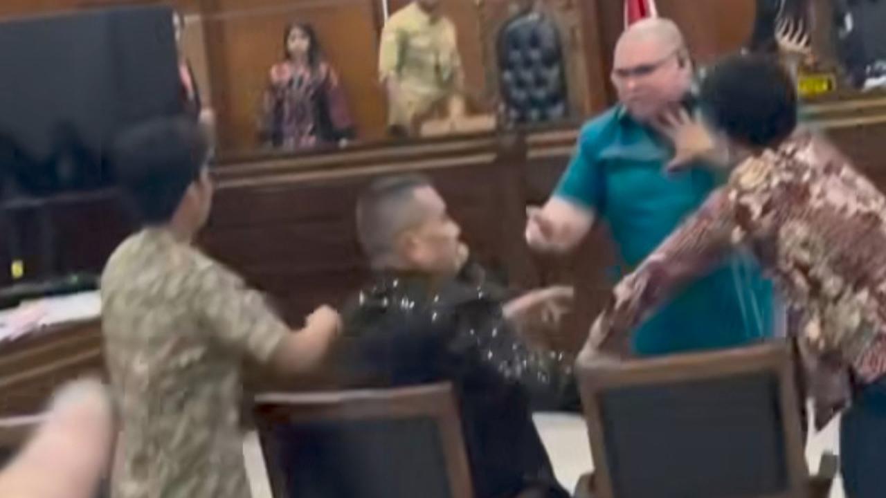 VIDEO: Hotman Sindir Razman "Mau Klien Seribu Naga, Pengusaha Tak Suka Pengacara Sok Jago!"