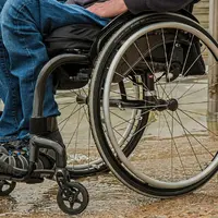 Ilustrasi kursi roda. (Sumber Pixabay)