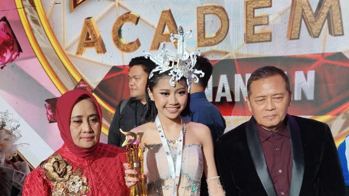 Orang Tua Tasya Dangdut Academy 7 Bahagia, Ucap Syukur Putrinya Jadi Juara DA7 Indosiar