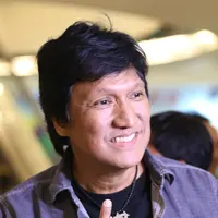Ikang Fawzi saat menghadiri konser God Bless (7/8) lalu (Galih W Satria/Bintang.com)