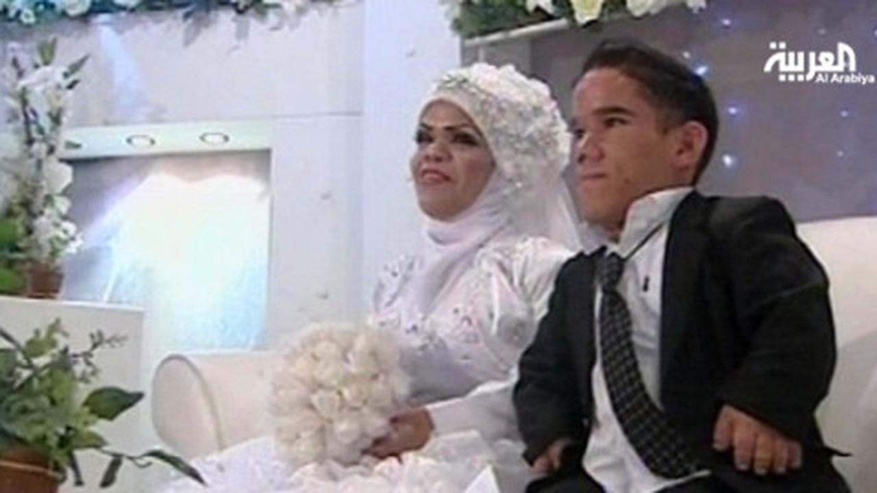 Pasangan terkerdil menikah