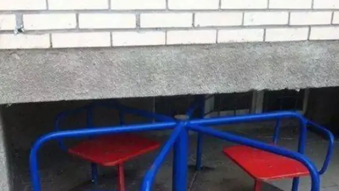 [Bintang] 10 Desain Gagal yang Bikin Arsitek Tepok Jidat