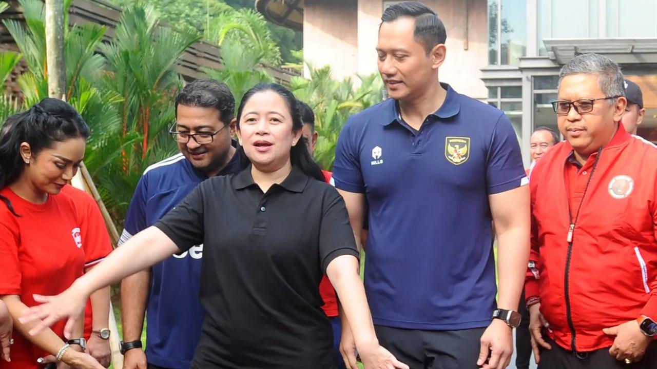 Kendati demikian, dia memastikan komunikasi antara Partai Demokrat dengan PDIP tetap terjalin. Meskipun pada Pilpres 2024, kedua partai itu berada di jalan yang berbeda.<br>
