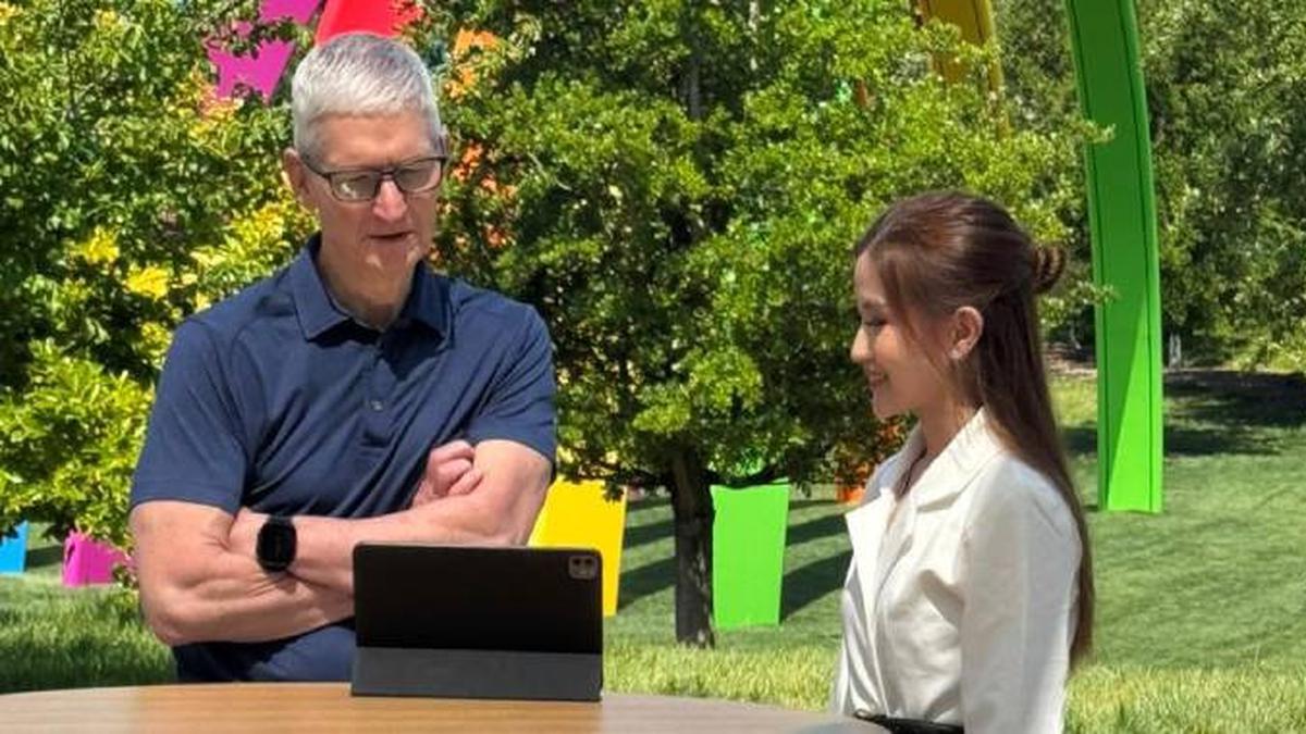 Aplikasi Mahasiswi RI Tuai Pujian CEO Apple Tim Cook, Plant Heroes Karya Sherly Phangestu Curi Perhatian Dunia