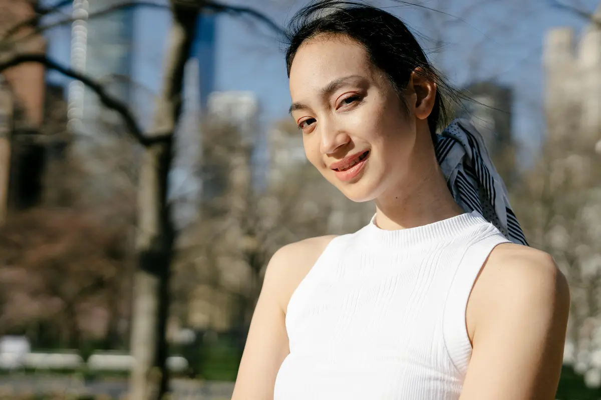 Wajib Tahu! 5 Bahan Skincare untuk Menjaga Kulit Tetap Awet Muda