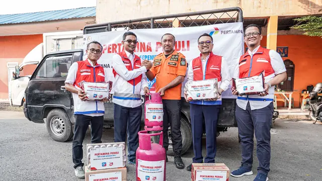 Pendistribusian energi dan bantuan kemanusiaan dilakukan di tengah bencana banjir dan longsor yang melanda Sumatera.