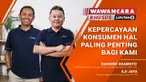 Presiden Direktur PT. Krama Yudha Tiga Berlian Motors, Daisuke Okamoto dan Direktur Sales & Marketing PT. Krama Yudha Tiga Berlian Motors, Aji Jaya menjelaskan pentingnya untuk menjaga kepercayaan konsumen dalam menjalankan bisnis sebagai distributor...