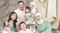 7 Momen Hangat Irish Bella dan Haldy Sabri Jalani Pemotretan dengan Anak-Anak, Keluarga Visual