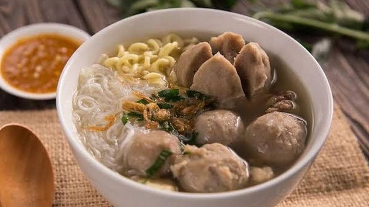 Bukan Asli Indonesia, Ini Sejarah Bakso yang jadi Makanan Favorit saat Musim Hujan