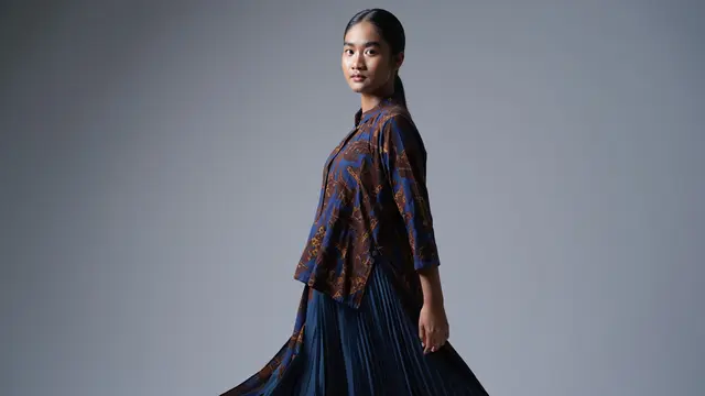 Model Baju Batik Tunik Bawahan Rok