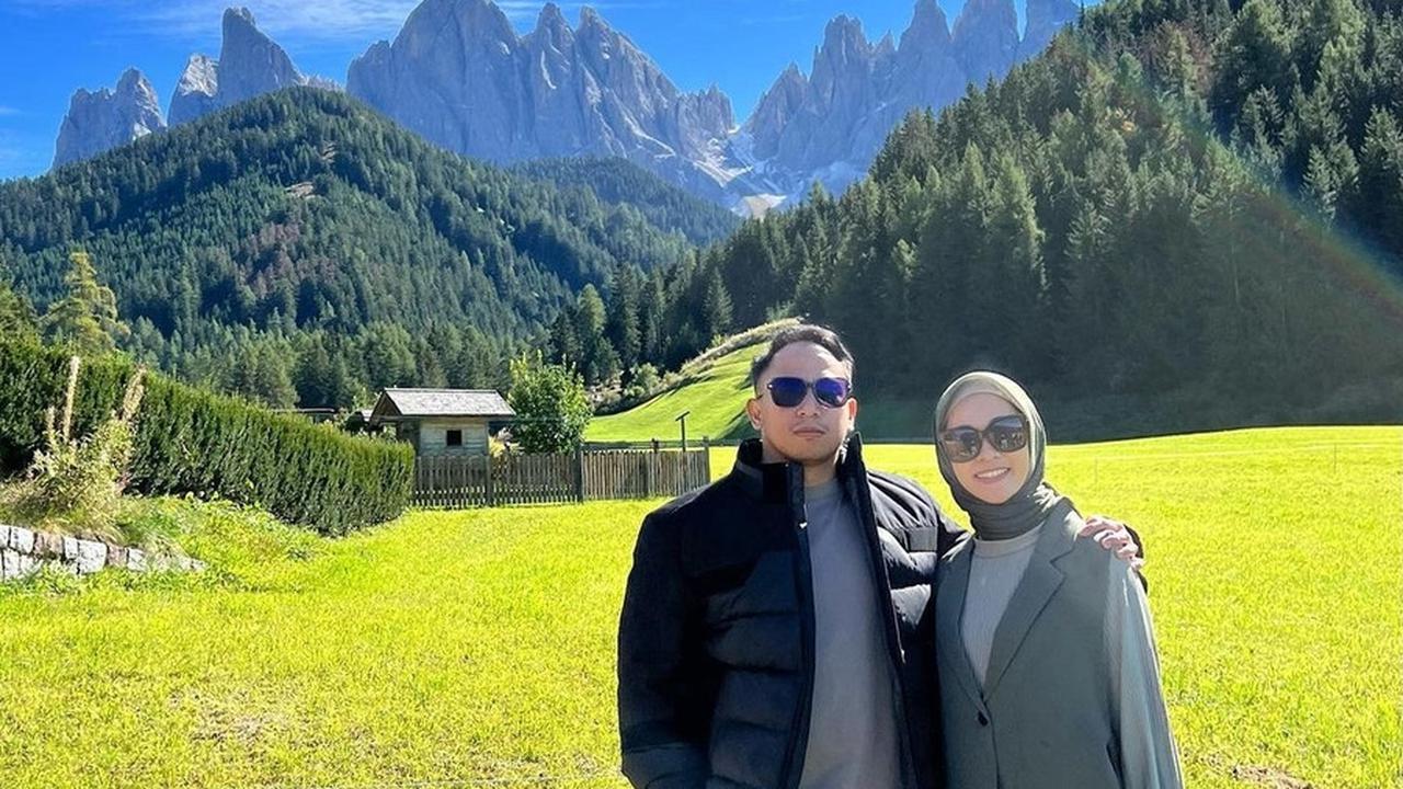 Potret Ganteng Fattah Riphat Suami Poppy Bunga yang Berprofesi Sebagai Pengacara, Dulu Viral Jadi Sopir Taksi Online