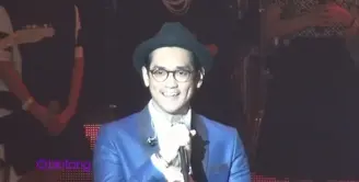 Afgan Syahreza akan merilis dua album pada tahun ini. Salah satunya adalah album full English yang Afgan garap di Eropa nanti. Seperti apa sih proses Afgan untuk go internasional?