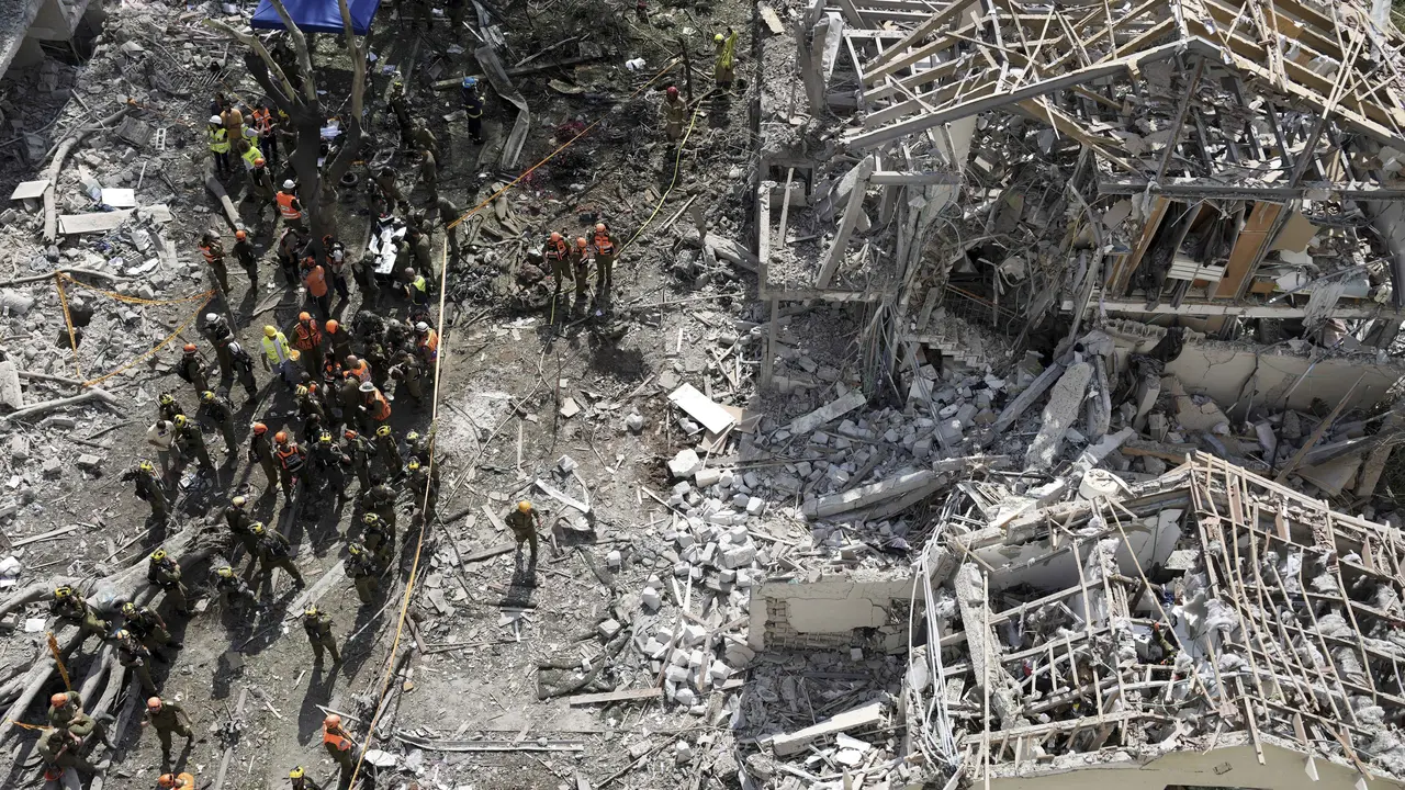 Diserang Iran, Begini Penampakan Salah Satu Gedung Bertingkat di Tel Aviv Israel