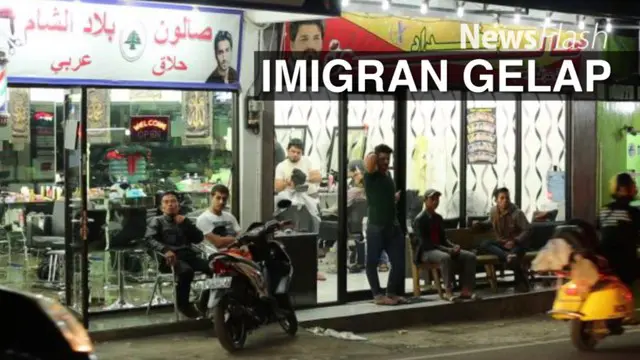 Petugas Imigrasi Bogor menangkap 6 imigran gelap yang bekerja sebagai tukang cukur di kawasan Bogor.