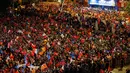Ribuan pendukung Partai Keadilan dan Pembangunan (AKP) berkumpul untuk merayakan terpilihnya kembali Recep Tayyip Erdogan sebagai presiden, Ankara, Turki, Senin (25/6). (Presidency Press Service via AP, Pool)