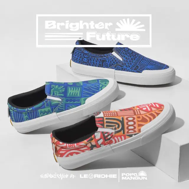 Sepatu slip-on