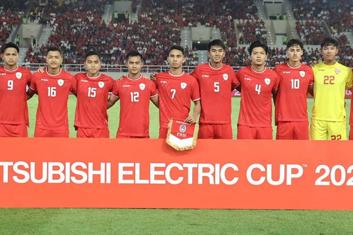Starting XI Timnas Indonesia saat berhadapan dengan Timnas Laos di Grup B Piala AFF 2024, Kamis (12/12/2024) (c) Bola.net/Abdul Aziz