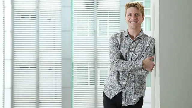 [Bintang] Johnny Stimson