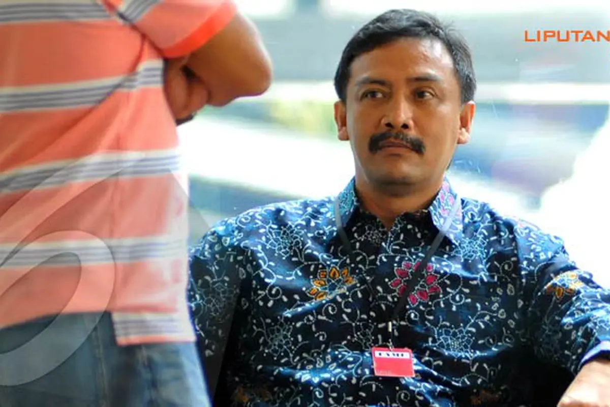 6-andi-mallarangeng-131011b.jpg