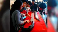 Keris hingga Mobil di Bali Dimandikan Hari Ini