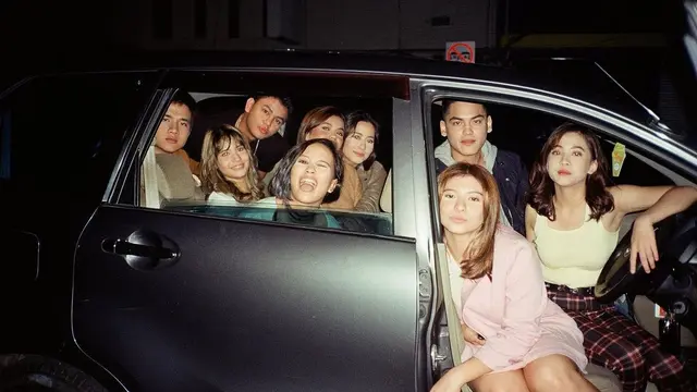 6 Potret Kebersamaan Pemain Virgin The Series, Diadaptasi dari Film Terlaris 2004