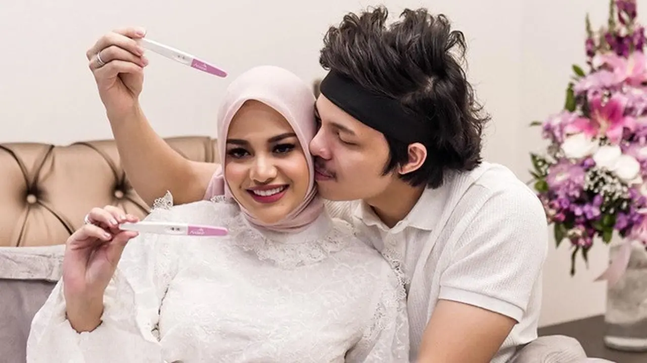 6 Momen Aurel Hermansyah Umumkan Kehamilan, Atta Halilintar Terharu