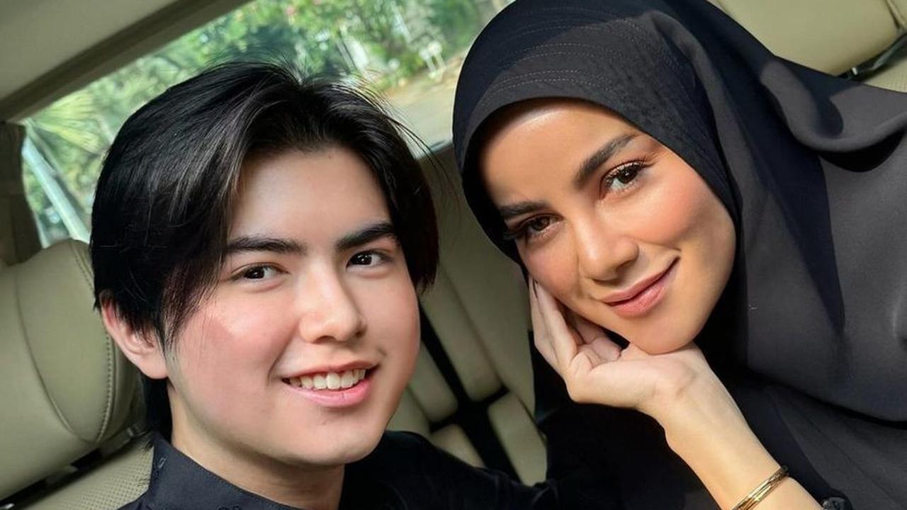 Tak Terima Anak dan Ayahnya Dihina, Olla Ramlan Laporkan Buzzer ke Polisi