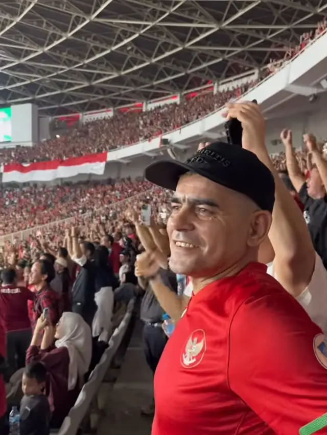 Cristian Gonzales Nonton Timnas