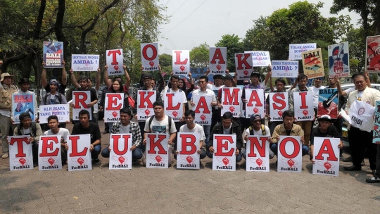 Demo tolak reklamasi Teluk Benoa