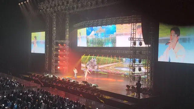 Konser Sehun dan Chanyeol di Beach City International Stadium, Jakarta Utara , Sabtu (4/2/2023).