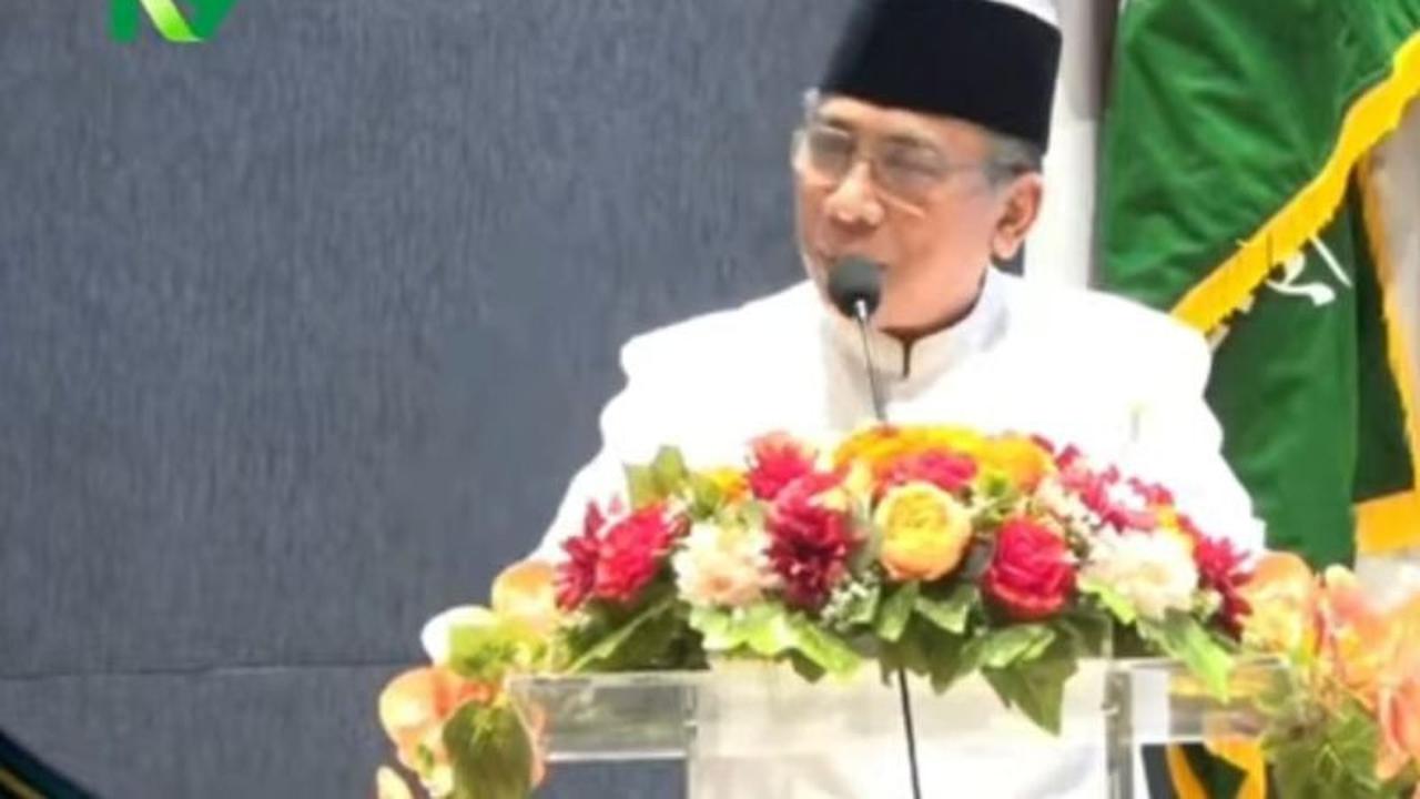 Kado Pahit Hari Santri 2025, Gus Yahya Tegaskan Kemarahan Santri ke Trans7 Akibat Serangan Identitas