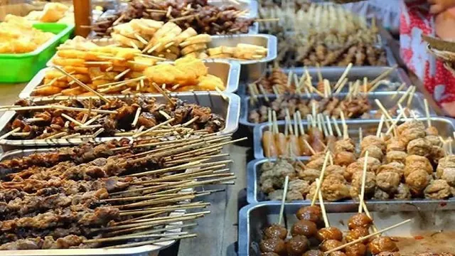 Nasi Macan Bu Banjir, Kuliner Malam Khas Bondowoso Wajib Dicoba