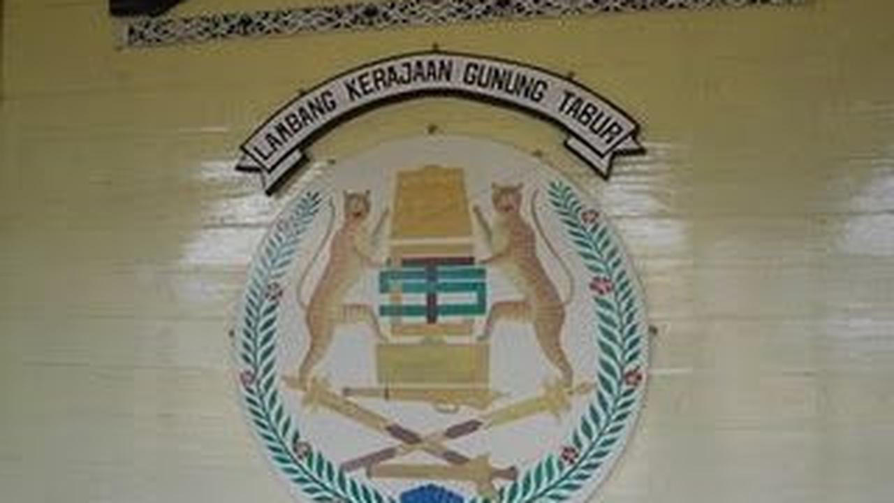Dibom Jepang Namun Tidak Hancur
