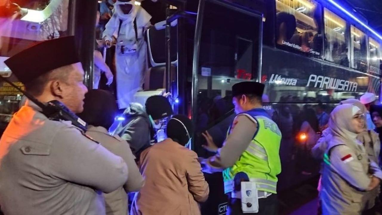 Seluruh Jamaah Haji Cianjur Kloter 24 JKS Telah Kembali dalam Kondisi Sehat