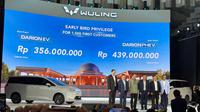 Wuling Motors resmi meluncurkan MPV full listrik (BEV) dan plug-in hybrid (PHEV) pertamannya, Cortez Darion di Indonesia. (Liputan6.com/Arief Aszhari)