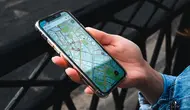 Ciri Orang yang Suka Screenshot Lokasi Sebelum Pergi Menurut Psikologi